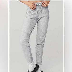 Alo Yoga Muse Sweatpants / Joggers